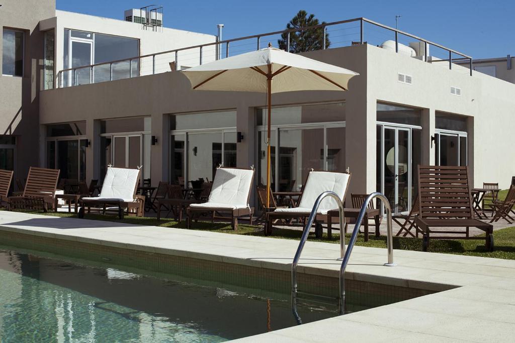 Colonia West All Inclusive Hotel กอนซิญาส ภายนอก รูปภาพ